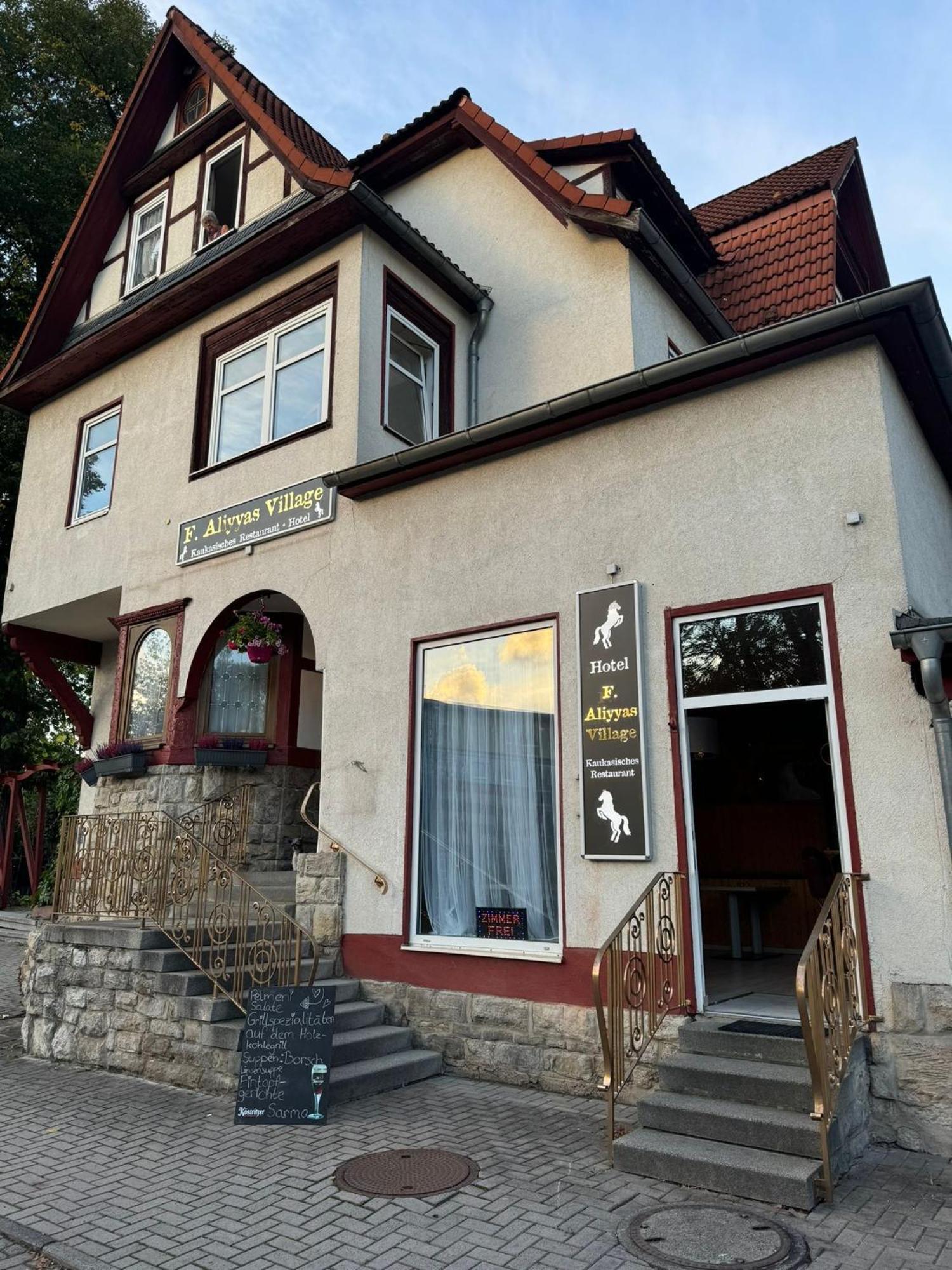 Faliyyas Village Meiningen Exteriör bild