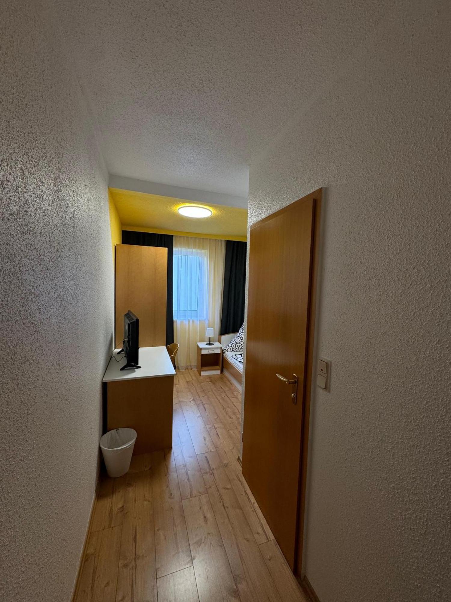 Faliyyas Village Meiningen Exteriör bild